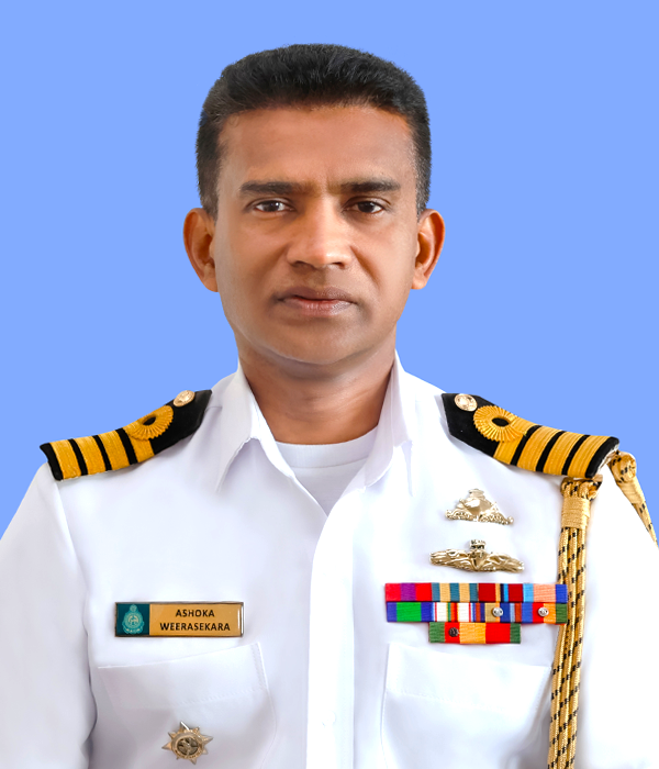 රකපිතාන් ඩබ්ඩබ්එම්ඒබී වීරසේකර - නාවික හමුදාධිපතිගේ නාවික සහයක
