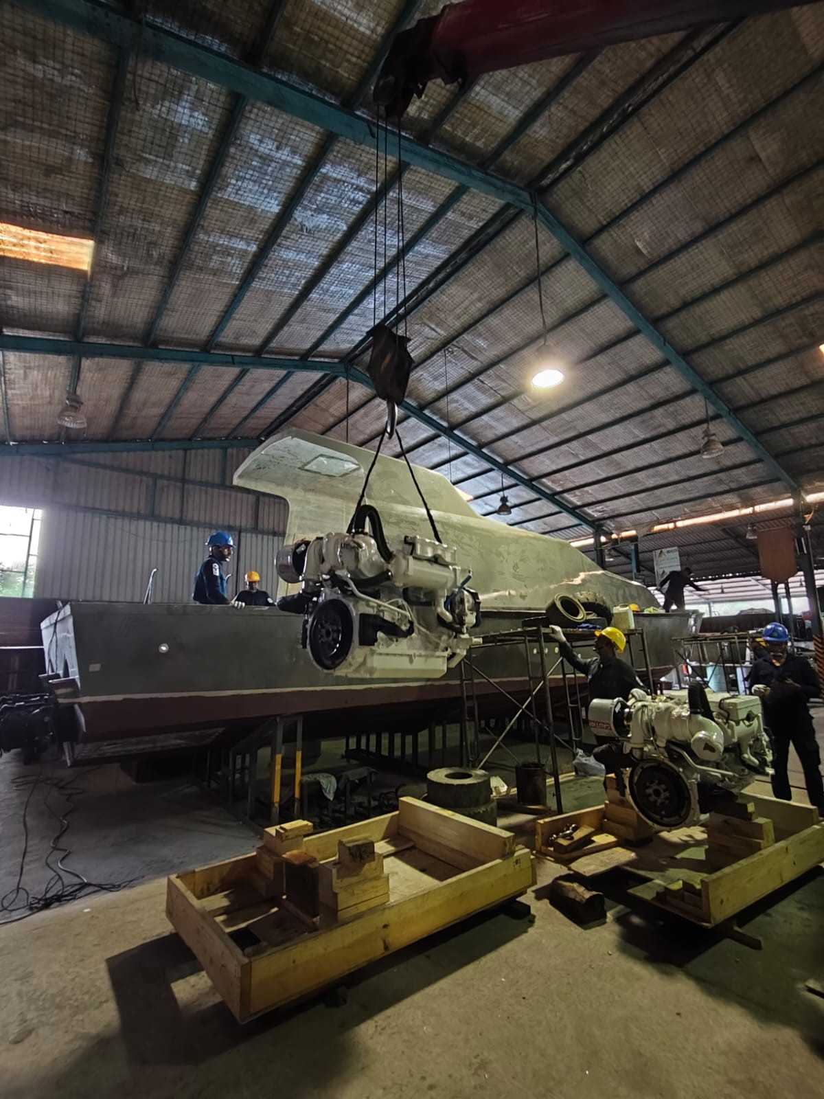 Overhead Engine Hoist & Alignment